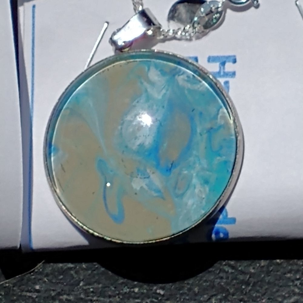 Hand Crafted Necklace Medallion Pendant 1" Round  Pendant 925 Silver 20 " Chain